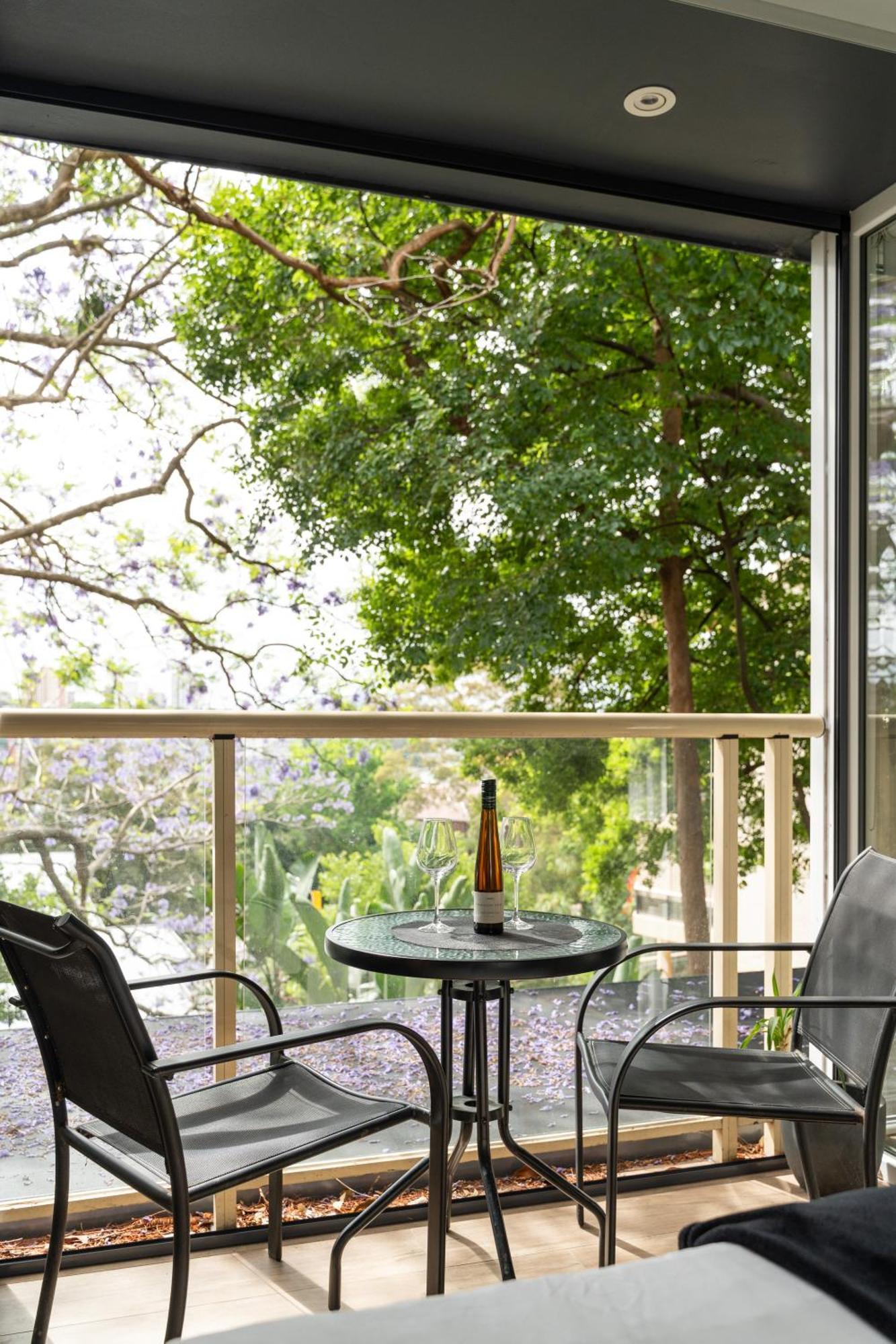 Bellevue Escape - Stylish Bellevue Hill Apartment *